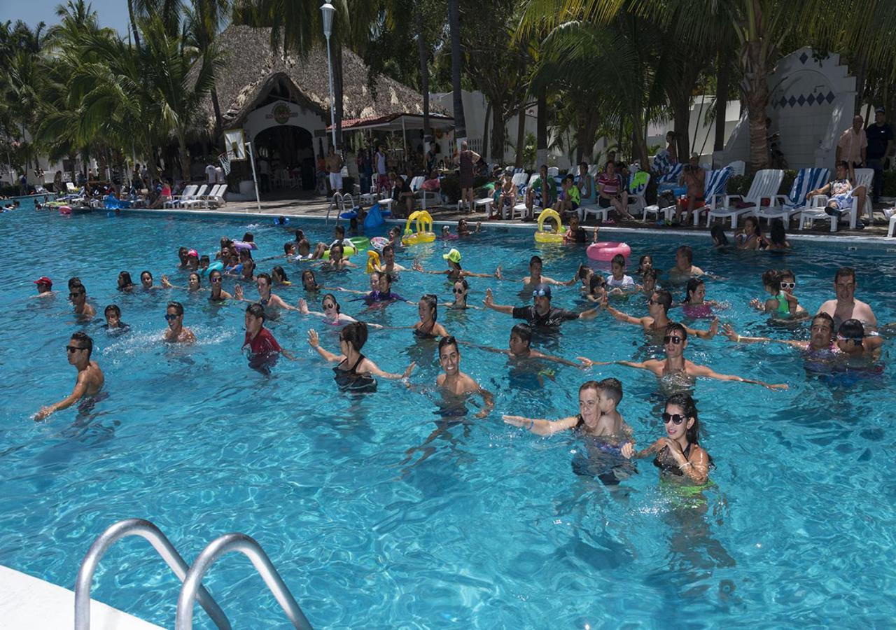 Gran Festivall All Inclusive Resort Manzanillo Bagian luar foto